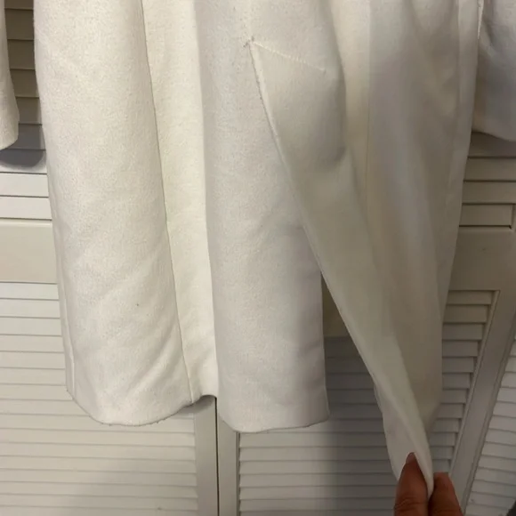 Zara Woman long White Jacket Size Small 41” Inches long
